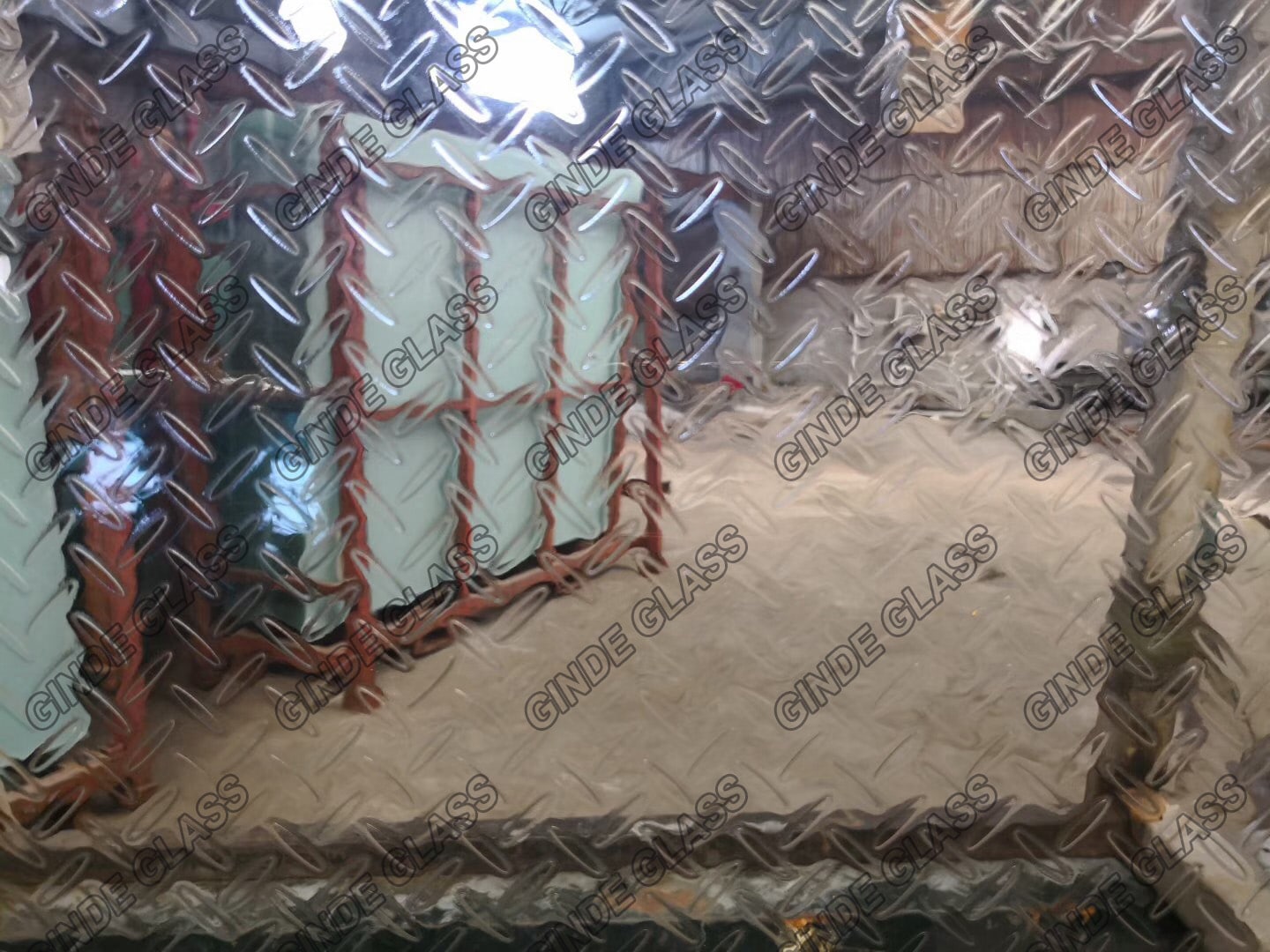 Anti slip non slip glass supplier